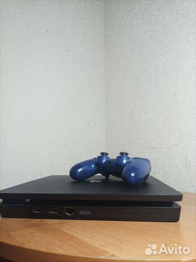 Playstation 4 Slim на 500Gb