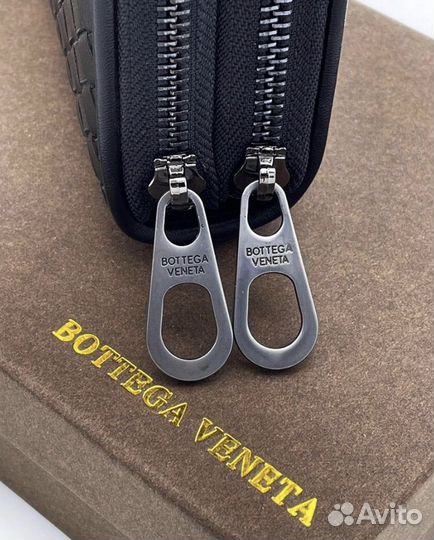 Мужское кожаное портмоне Bottega Veneta