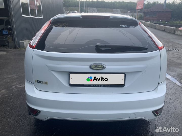 Ford Focus 1.6 МТ, 2011, 196 615 км