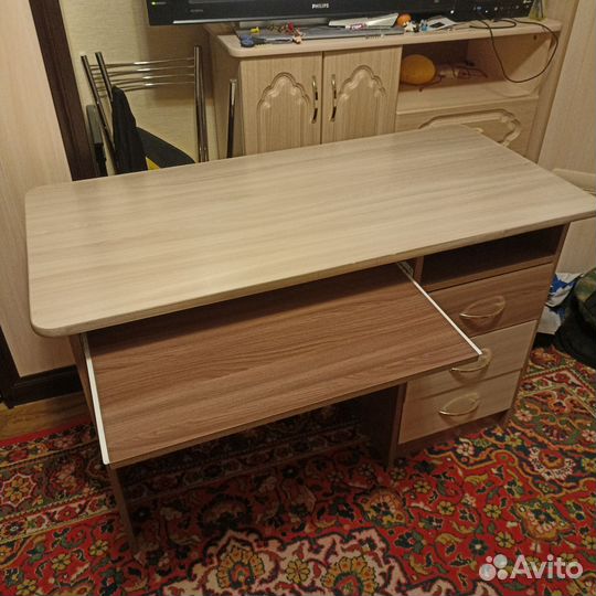 Компьютерный стол бу