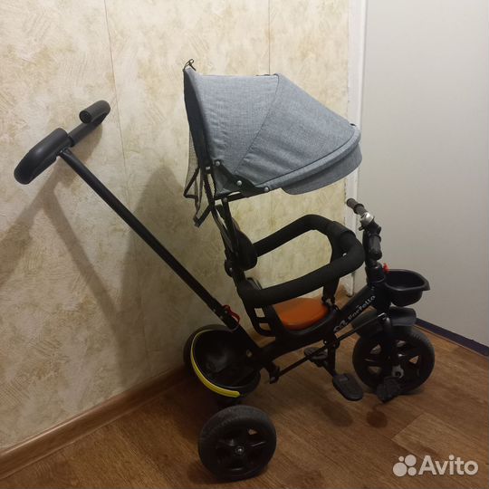 Детский велосипед с ручкой