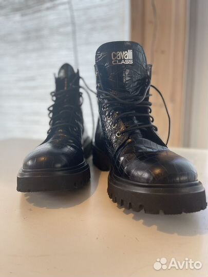 Оригинальнтные Ботинки Cavalli