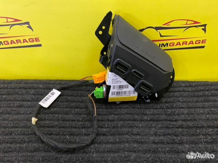 Подушка безопасности передняя левая Mercedes 204