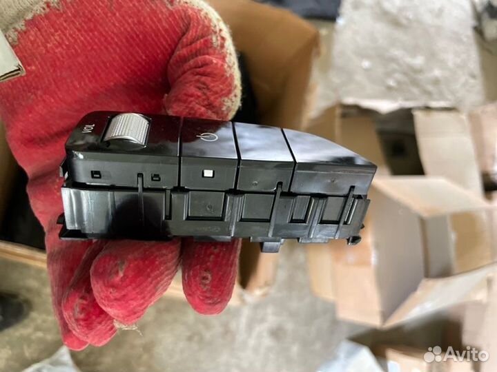 Блок переключателей Mercedes-Benz E-Class