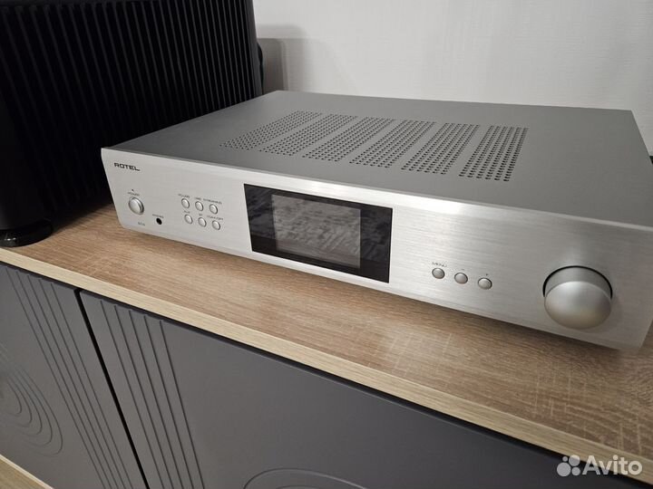 Усилитель Rotel s 14