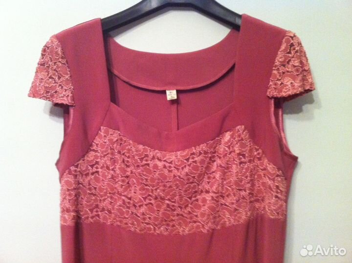 Платье праздничное