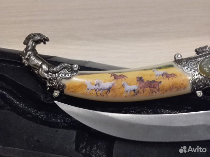 Подарочный нож