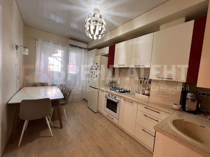 2-к. квартира, 44 м², 1/6 эт.