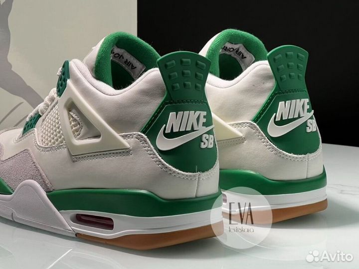 Кроссовки Nike SB X Air Jordan 4 'Pine Green'