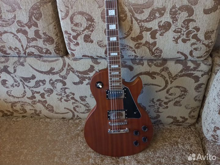 Электрогитара