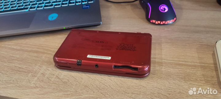 New Nintendo 3DS XL Red прошитая