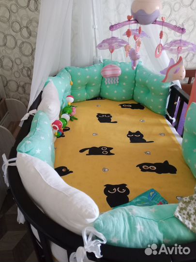 Бортики в кроватку