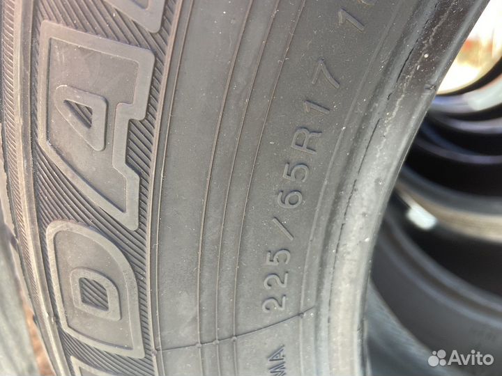 Yokohama Geolandar A/T G011 225/65 R17