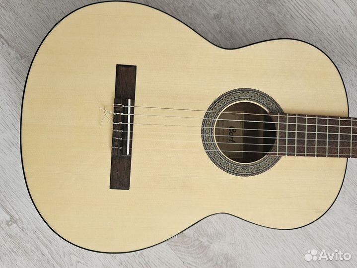 Классическая гитара Cort ac100- sg