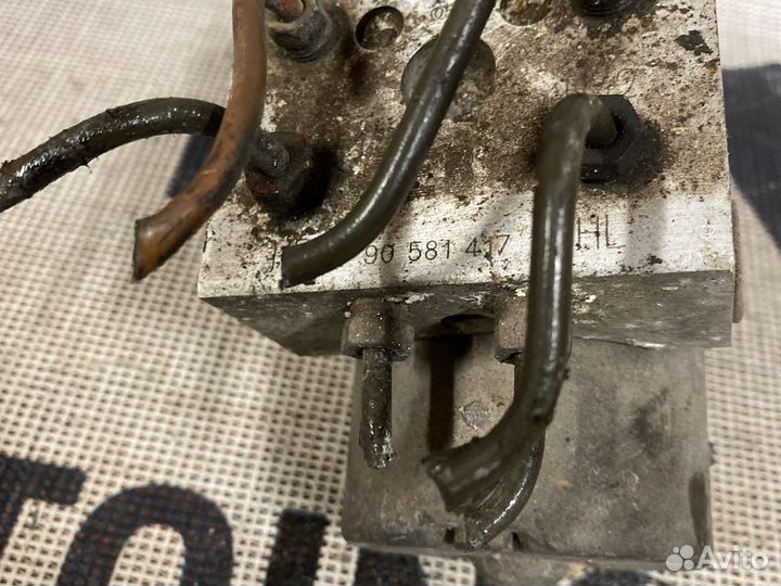 Блок ABS Opel 90581417