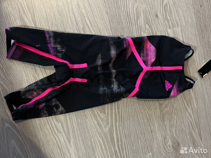 Гидрокостюм, купальник для скоростного плавания