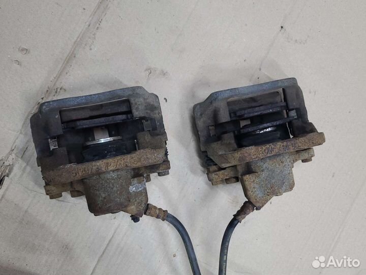 Суппорт передний Renault Logan 1 2004-2014