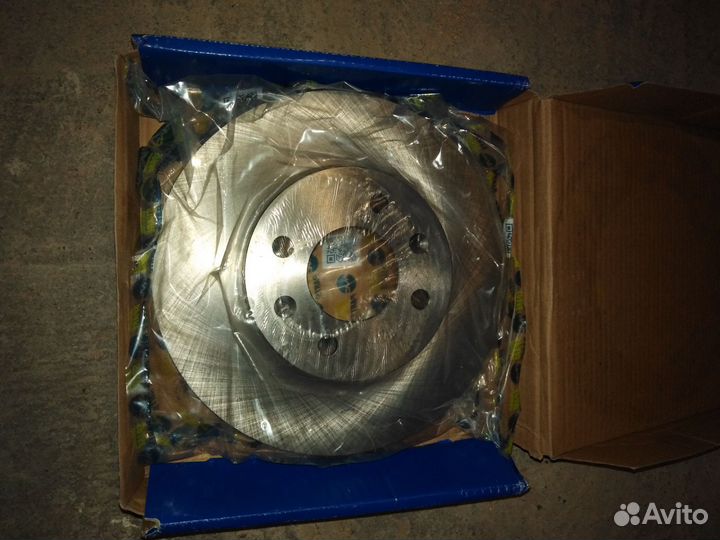 Тормозные диски Hyundai Accent/Kia Rio