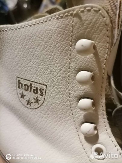 Детские ботинки для фигурного катания Botas