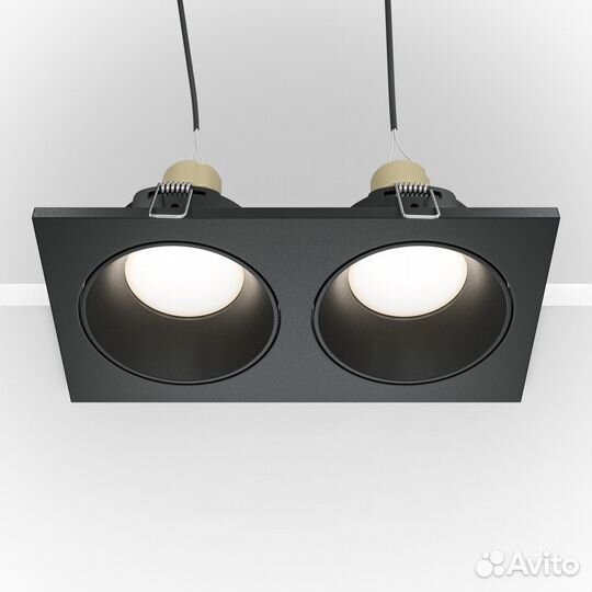 Maytoni DL033-2-02B Zoom встраиваемый светильник