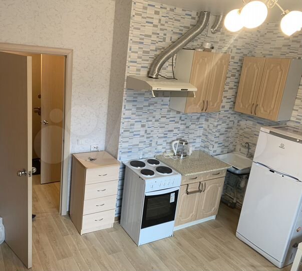 1-к. квартира, 20,3 м², 1/4 эт.