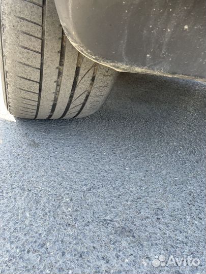 Bridgestone Dueler H/P Sport 255/50 R19 и 285/45 R19 107V