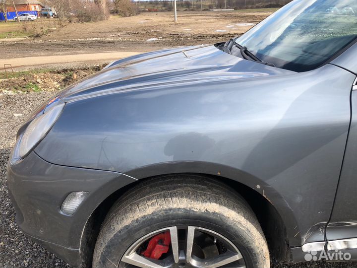 Левое крыло Porsche Cayenne 955 957