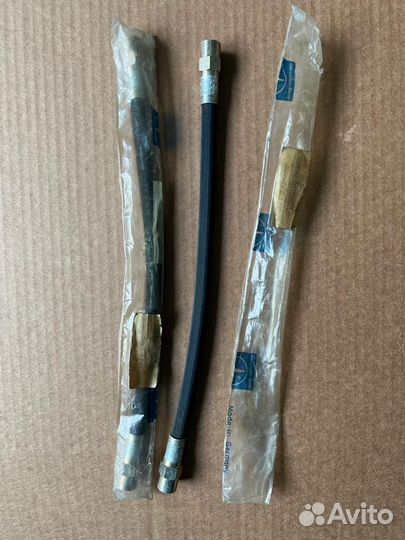 Шланг тормозной задний A1164280135