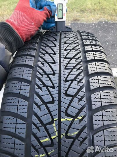 Goodyear UltraGrip 8 Performance 215/50 R17 95V