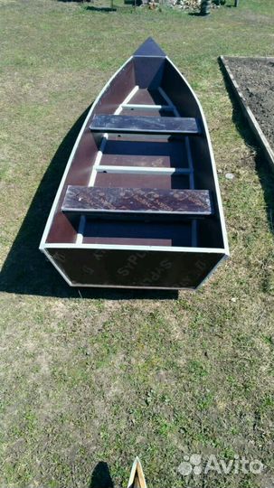 Лодка для рыбалки