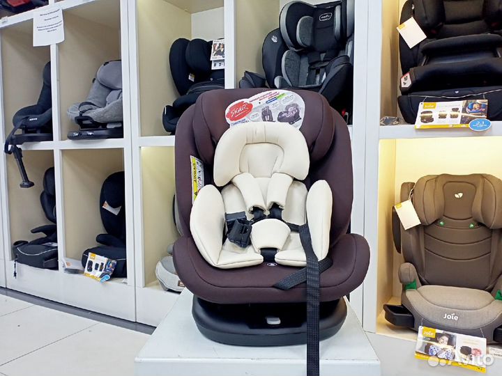 Автокресло 0-36кг поворотное Siger Престиж Isofix