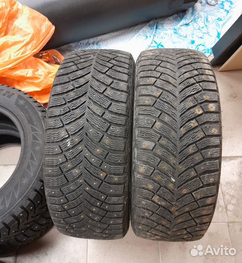 Michelin X-Ice North 4 235/45 R18