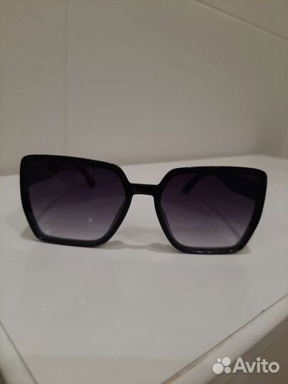 Солнцезащитные очки женские