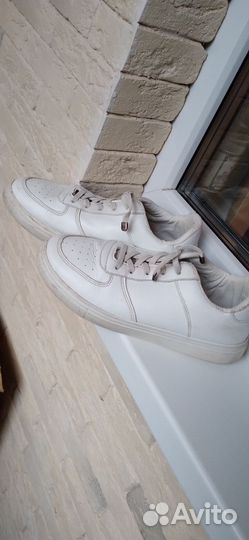 Кроссовки для девочки