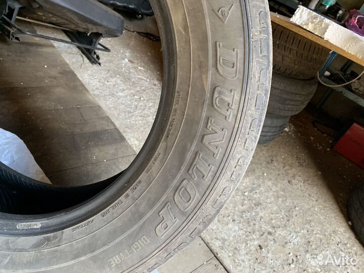 Dunlop SP Qualifier TG40 235/65 R17