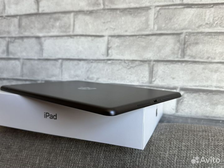 iPad 9 64 gb (На гарантии, АКБ 100%)