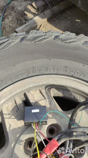 Kumho Road Venture MT51 235/85 R16
