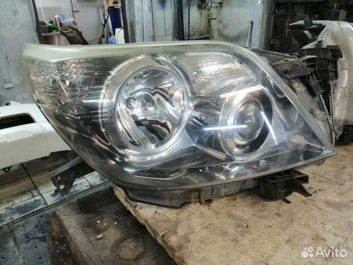 Адаптивные фары Тоета Лэндкрузер Прадо 150