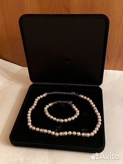 Набор из жемчуга с кристаллами