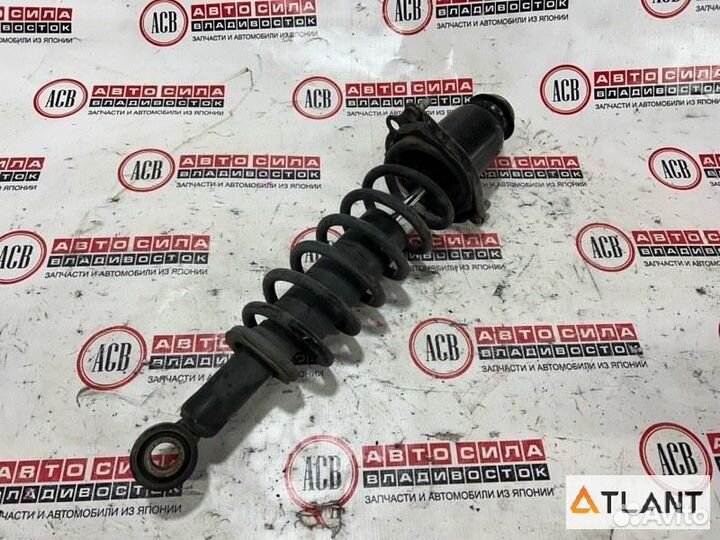 Стойка задняя левая toyota vista