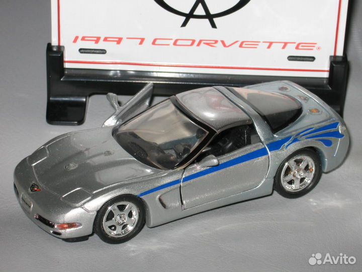 1/43 Dodge Chevrolet Ford Plymouth Road Champs USA