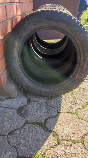 Pirelli Ice Zero 205/55 R16