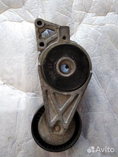 Натяжитель ремня с демпфером Volkswagen Caddy 3