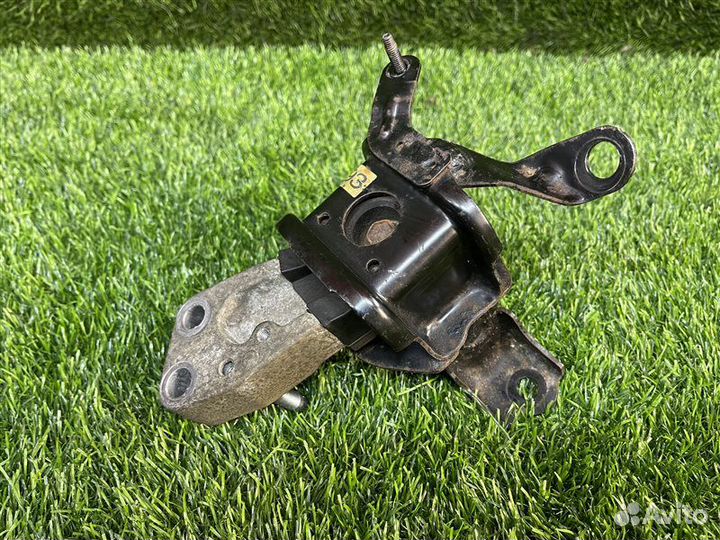 Подушка двигателя передняя правая Toyota Premio