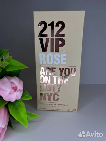 Carolina Herrera 212 VIP Rose