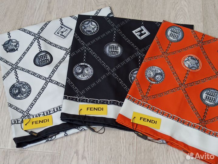 Белый платок Fendi ручной край 3 цв