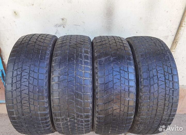 Bridgestone Blizzak DM-V1 235/60 R18 107R