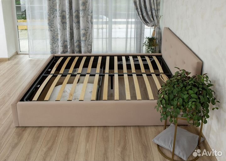 Кровать с матрасом 140х200 Роза велюр