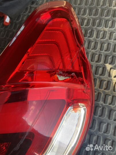 Задний правый фонарь KIA sorento prime UM