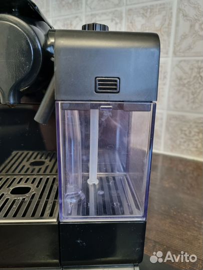 Капсульная кофемашина delonghi nespresso